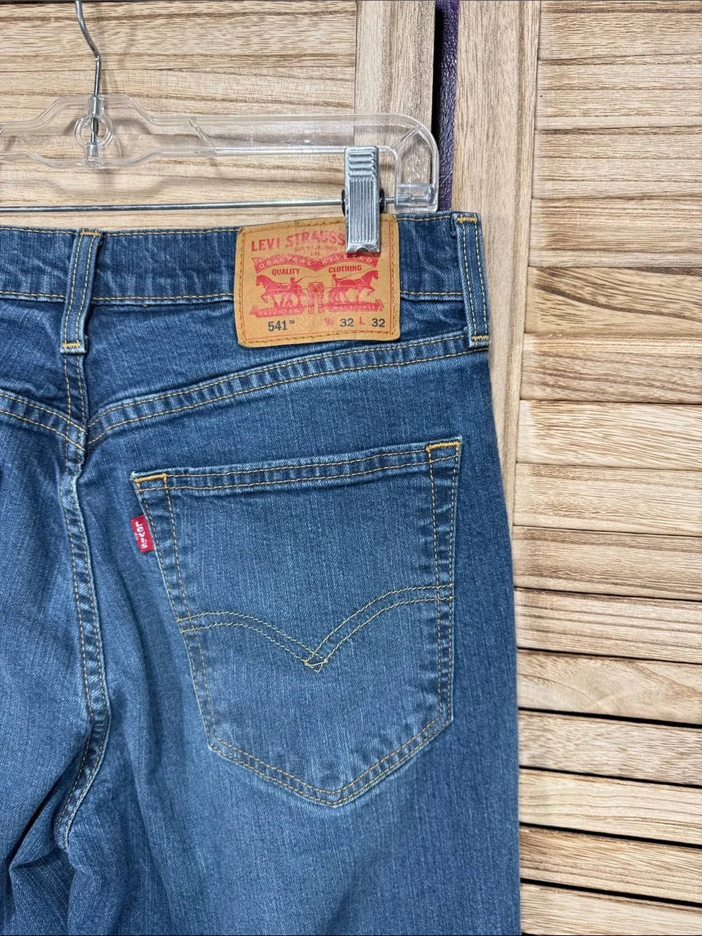 Levi's 541 Men's Classic Blue Straight-Leg Jeans Size 32x32